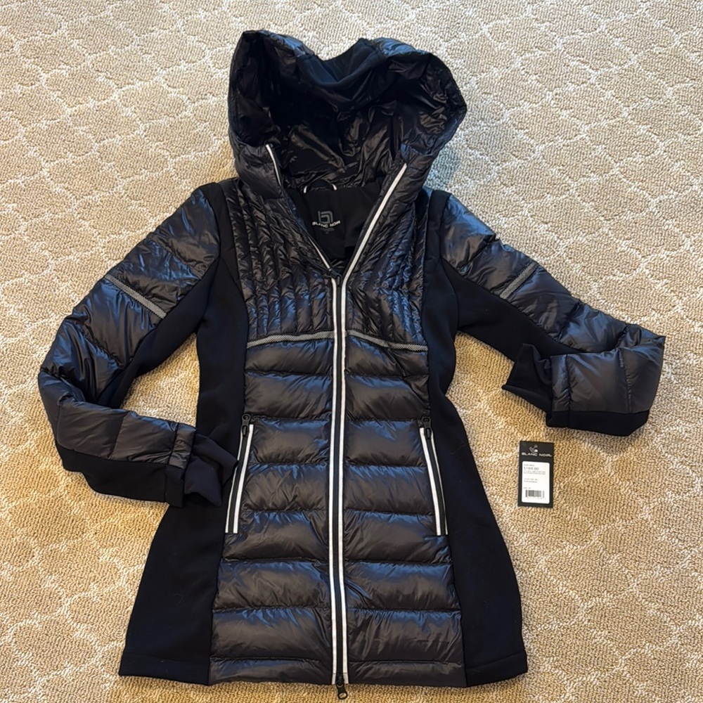 Blanc Noir Shiny Black Hooded Puffer Coat